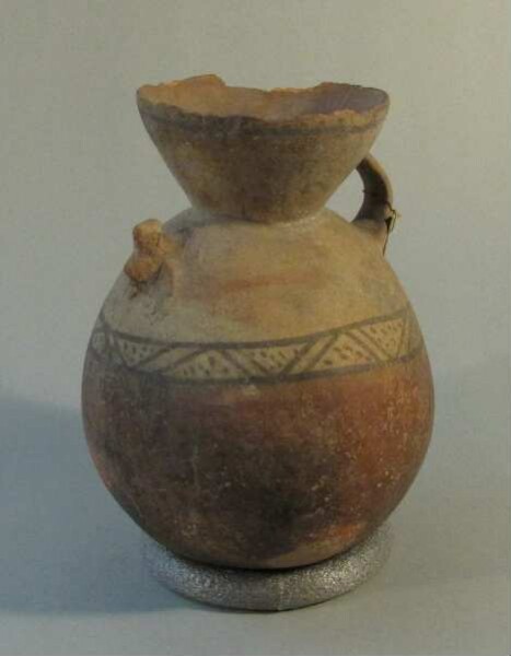 Clay vessel