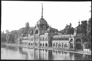 Budapest. Sportpavillon am Stadtwäldchen-Teich : Budapest. Sportpavillon am Stadtwäldchen-Teich (Eislaufplatz)