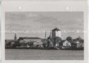 Libau, Hafeneinfahrt, Lotsenstation