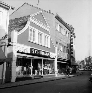 Tapeten-Schumann: Hindenburgstraße: 25-jähriges Jubiläum: Ansicht der Geschäftsfront