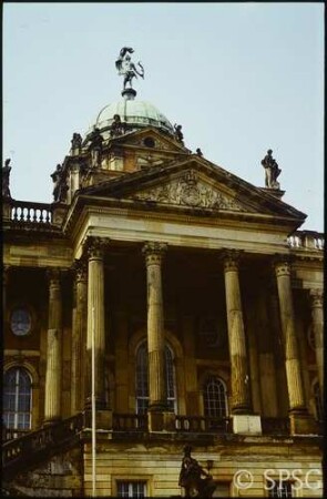 Potsdam, Park Sanssouci, Umgebung Neues Palais, Communs.
