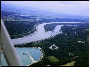 Burkheim: Rheinschleife bei Markolsheim