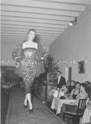 Dior-Modenschau im Breidenbacher Hof in Düsseldorf
