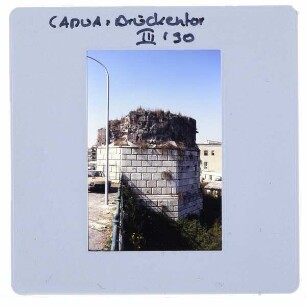 Capua, Brückentor von Capua