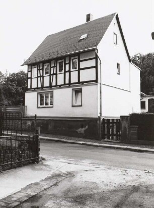 Sogenanntes Teichhaus