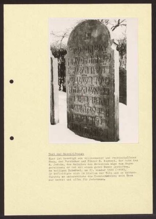 Jüdischer Grabstein mit Inschrift. Detmold. Spitzenkamptwete. Papierabzug