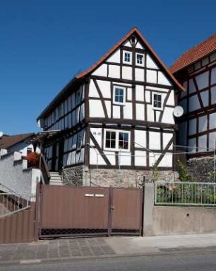 Linden, Frankfurter Straße 15, Frankfurter Straße 17