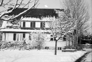 Staufen: Haus Seebert im Schnee
