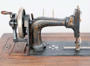Nähmaschine Pfaff Modell B mit Handkurbel