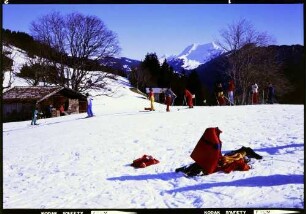 Schmocken: Skischule im Waldegg