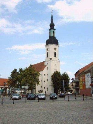 Lübbenau/Spreewald (Lubnjow/Błota), Kirchplatz