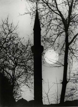 Silhouette der Sultan Ahmet Moschee im Winter