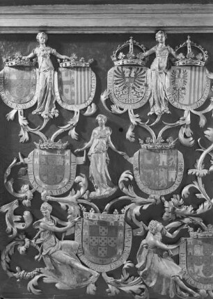 Grabmal Karls des Kühnen von Burgund (+ 1477) — Linke Längsseite — Darstellungsdetail