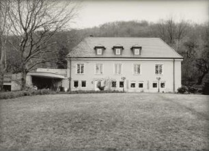 Radebeul, Augustusweg 100. Haus "Meyer" (1956-1957, A. Patitz)