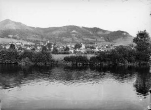 Saaletal bei Lobeda. Blick über die Saale auf Lobeda und die Ruine der Lobdeburg