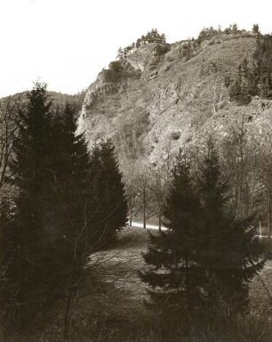 Ruine Bilstein bei Albungen, nordwestlich Eschwege. Blick vom Tal