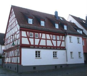 Fachwerkwohnhaus; Dietzenbach, Borngasse 24