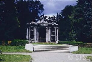 Potsdam, Park Sanssouci, Neptungrotte.