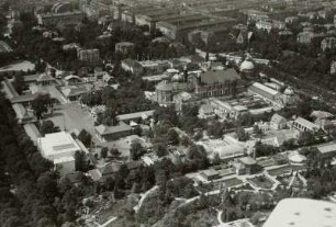 Dresden-Altstadt. Ausstellungsgelände, Stübelplatz und Umgebung (Pirnaische Vorstadt). Luftbild-Schrägaufnahme von Südost