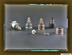 Teile Scheibentriode EC 560, Foto 1960