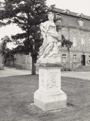 Allegorie des Frühlings aus dem Schlosspark Pretzsch