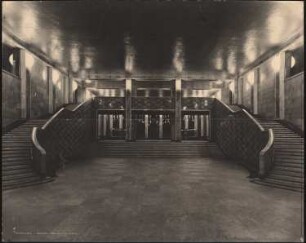 I.G.-Farben, Frankfurt/Main Verwaltungsgebäude: Ansicht Mittelhalle. Eingangs- und Ausstellungshalle