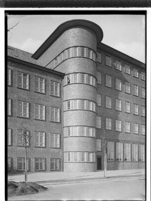 Schule Langenfort (Hamburg-Barmbek): Teilansicht Vorderfront : SchumacherWV Nr. 258