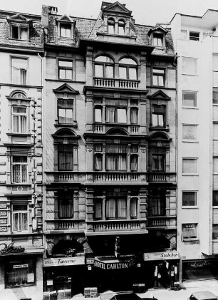 Miets- u. Geschäftshaus; Frankfurt, Karlstraße 11