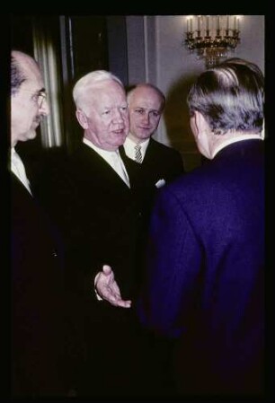 Dr. Heinrich Lübke 23.3.60.