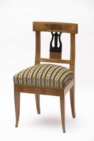 Möbel: Stuhl