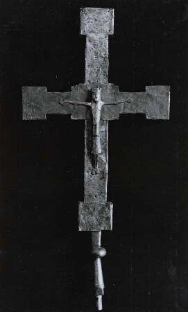 Romanisches Vortragekreuz