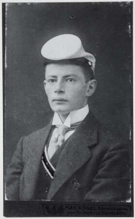 Manteuffel gen. Szoege, Hans von