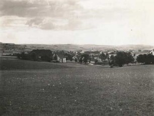 Osterzgebirge. Landschaft bei Brand-Erbisdorf. Blick nach Westen gegen Augustusburg (Erzgebirge)