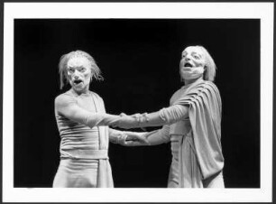 Bild einer Szene aus "Antigone", einer Studio-Inszenierung an der Hochschule für Schauspielkunst