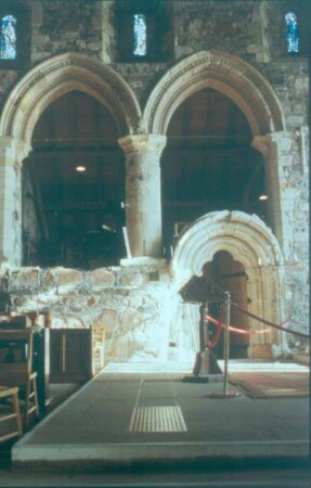 Iona. Iona Abbey. Seitenwände des Chores