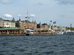 Stockholm: Stadtansicht, Bebauung im städtischen Hafenbereich