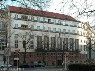 Evangelisches Gemeindehaus; Berlin, Charlottenburg-Wilmersdorf