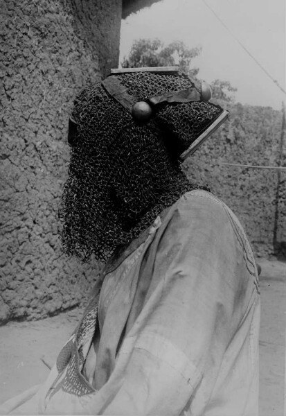 Chain mail helmet