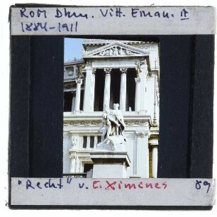 Rom, Monument für Vittorio Emanuele II / Altare della Patria : Allegorie des Rechts