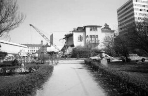 Freiburg: Abbruch des zweiten Hauses Bismarckallee