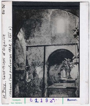 Le Puy: Saint-Michel-d'Aiguilhe, Inneres
