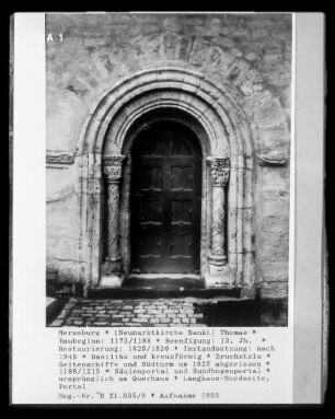 Neumarktkirche Sankt Thomae — Portal