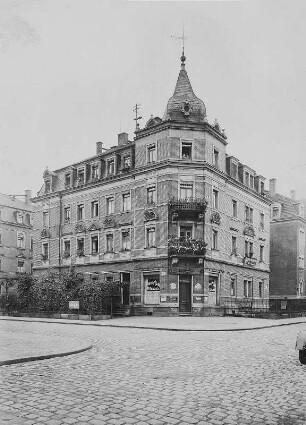 Wohnhaus mit Restaurant "Löbtauer Casino"
