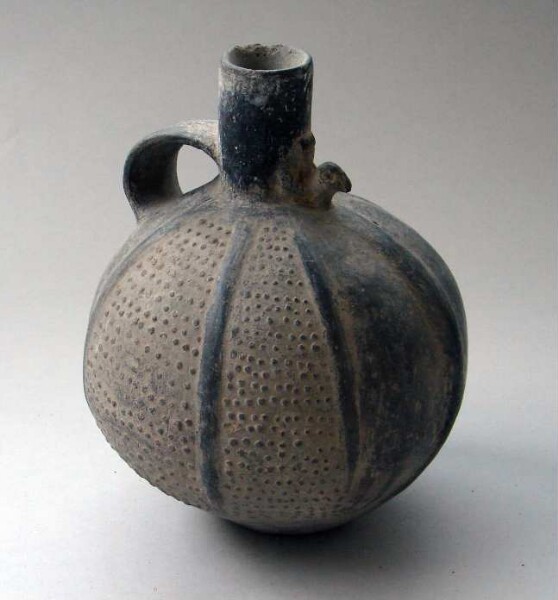 Clay vessel