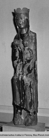 Thronende Maria mit Kind