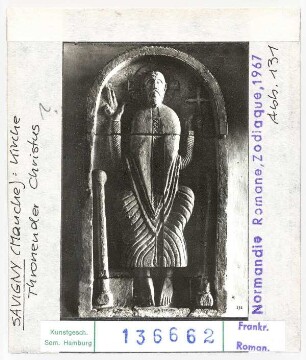 Savigny (Manche), Kirche: Thronender Christus