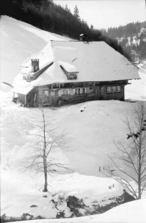 Todtmoos: Altes Schwarzwaldhaus am Hang