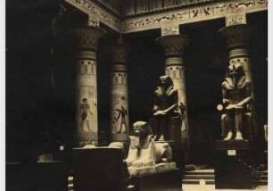 Blick in den Ägyptischen Hof im Neuen Museum