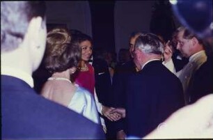 Berlin, Schloss Charlottenburg, Staatsbesuch, Schah Mohammad Resa Pahlavi und Farah Diba-Pahlavi.