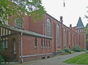 Notkirche & Kirche Zum guten Hirten; Berlin, Pankow